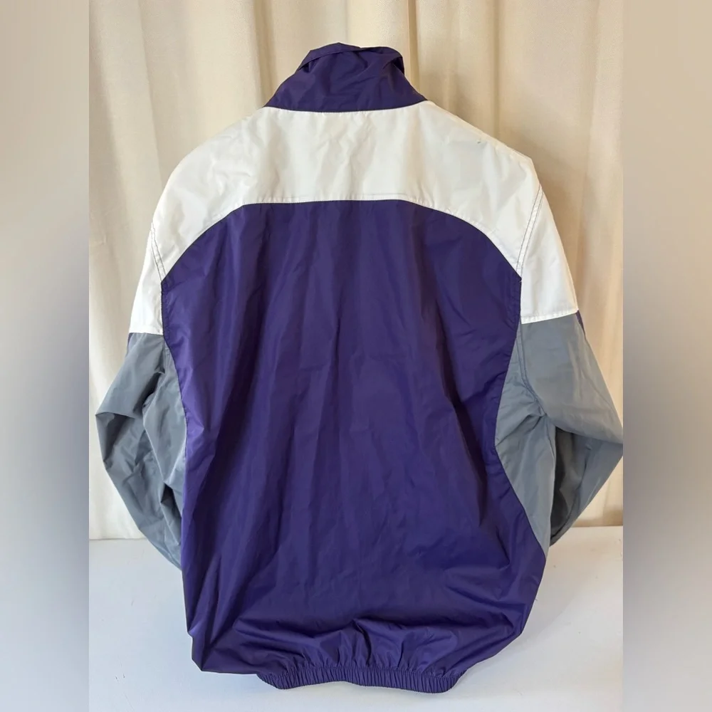 Baltimore Ravens Windbreaker - Picture 2 of 4